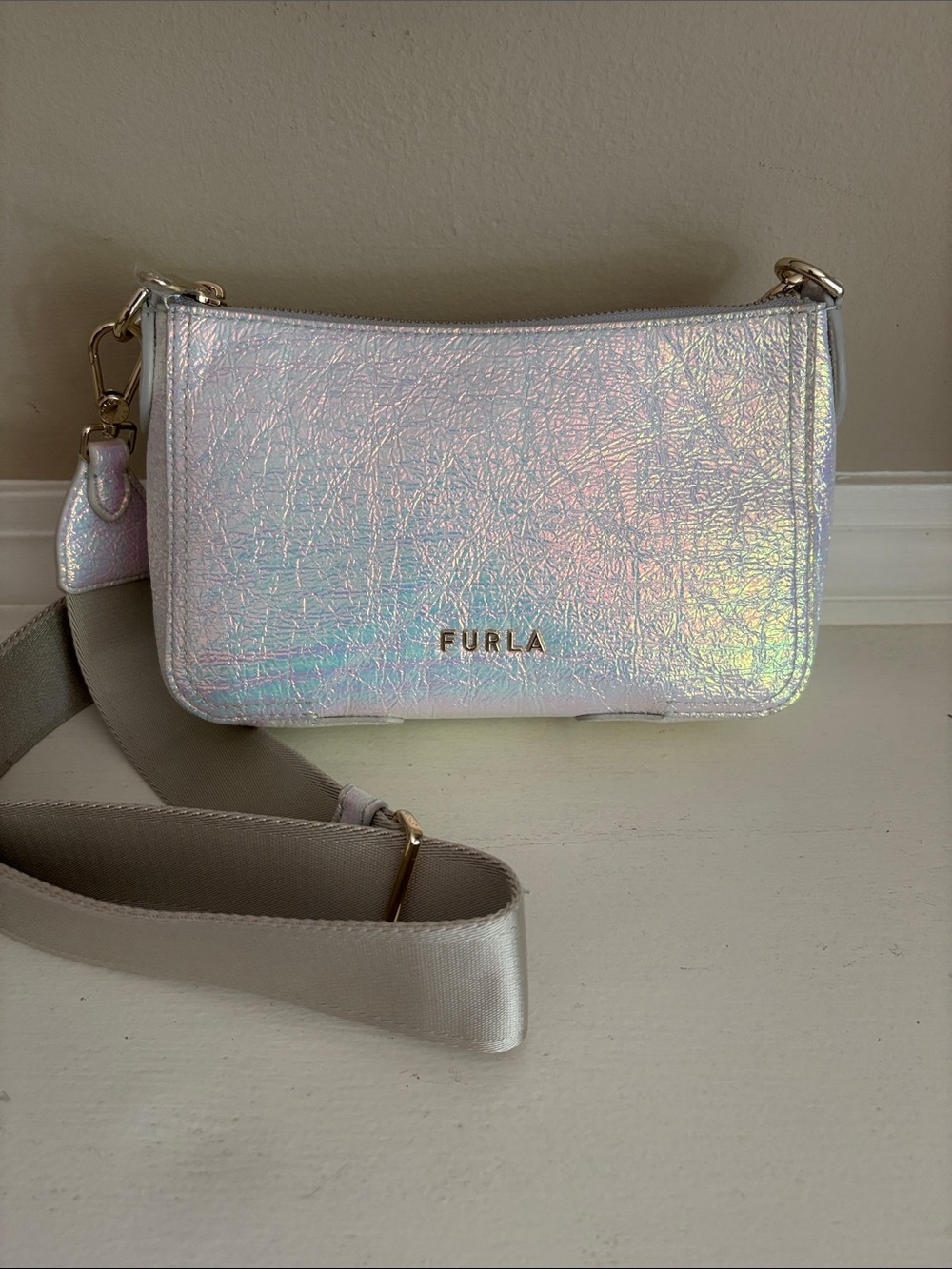 NWT furla silver leather  iridescent crossbody bag atena crinkle style